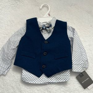 Van Heusen dress shirt, vest & tie